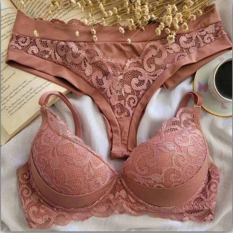 Lingerie no Dia a Dia: Conforto e Estilo Caminham Juntos